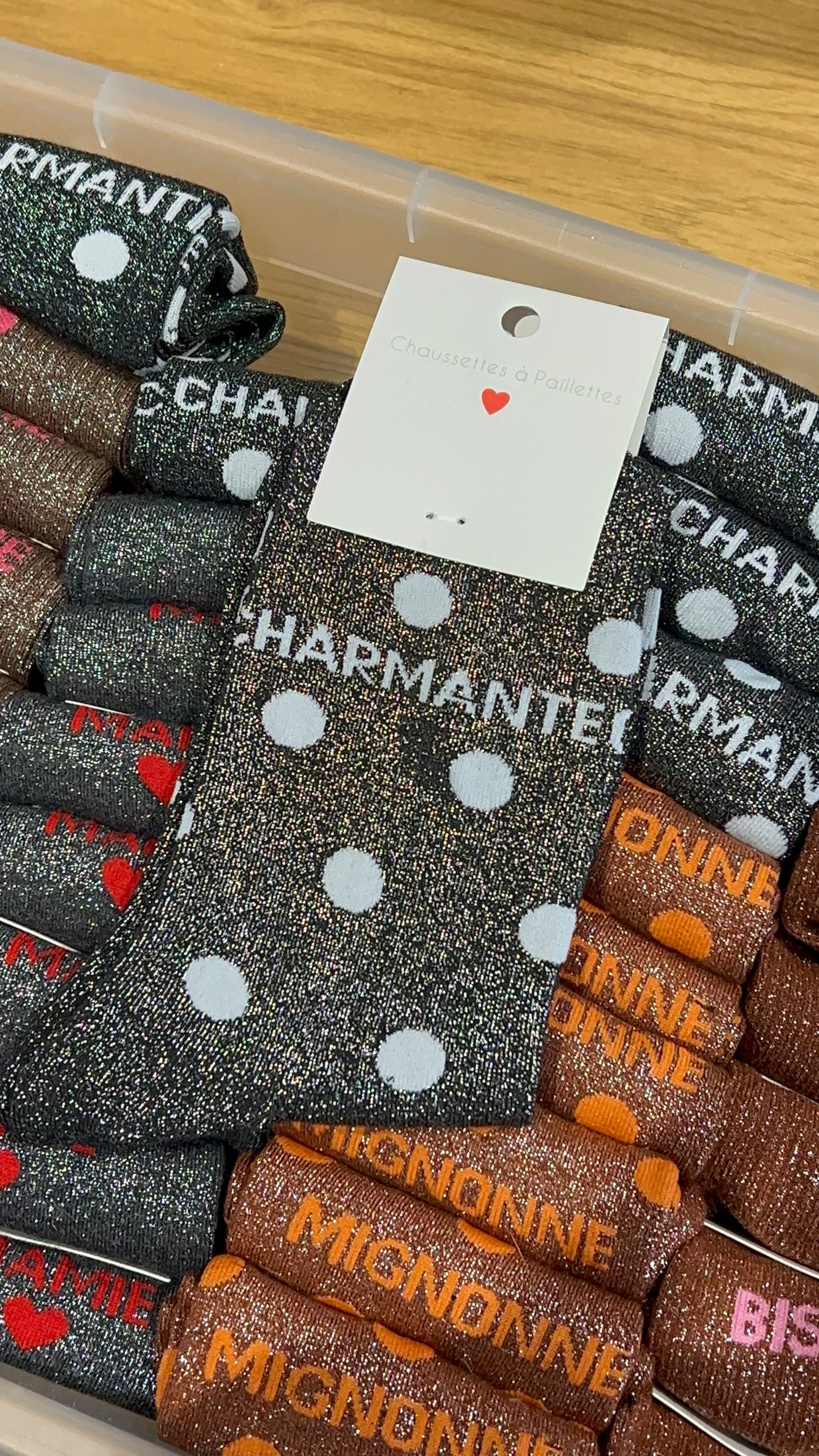 Chaussettes à paillettes ( plusieurs modèles)